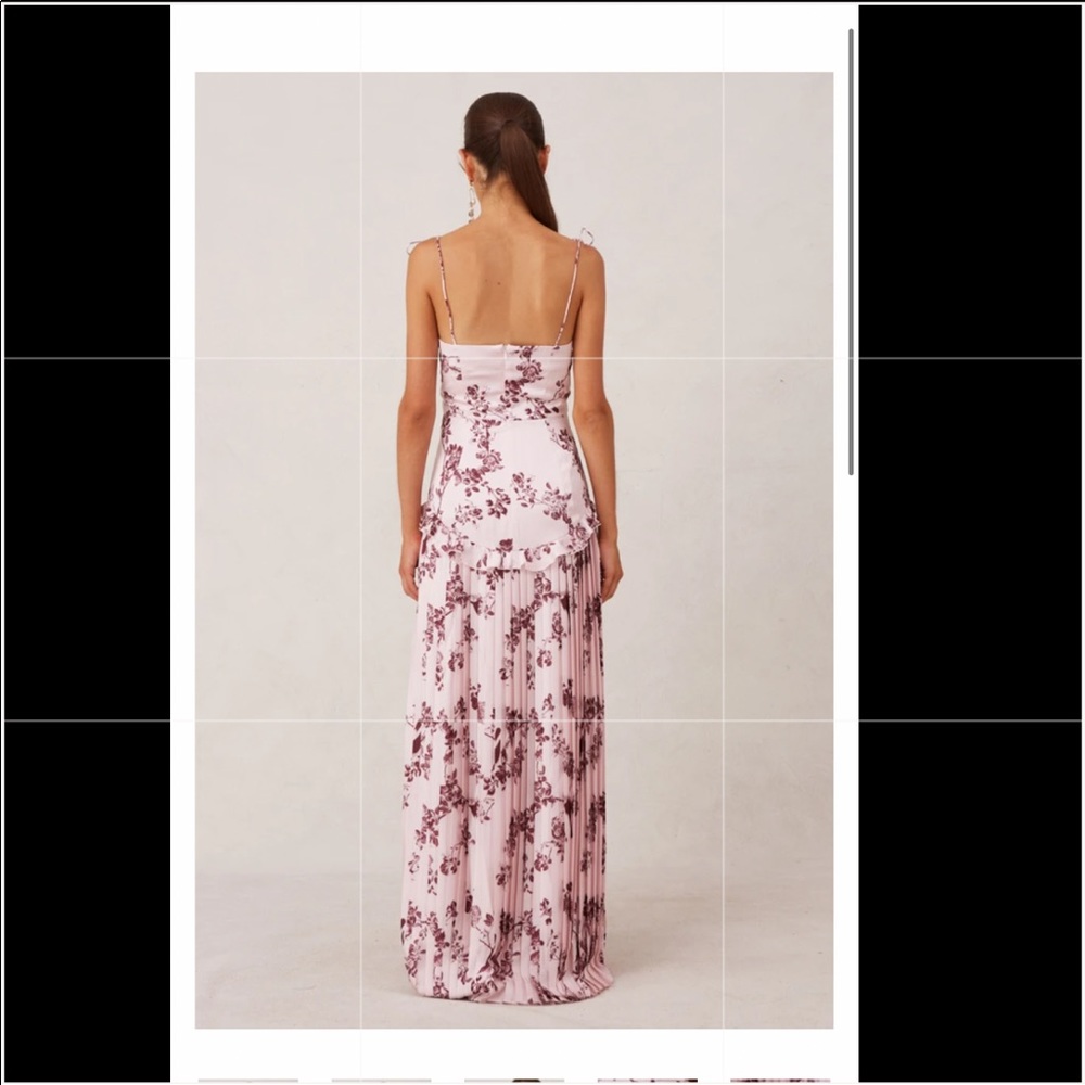 Keepsake The Label - Belle Gown - Picture 3 of 7